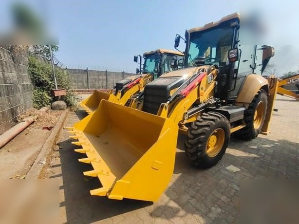 CATERPILLAR 424 - Tractopelle: photos 5 CATERPILLAR 424 - Tractopelle: photos 5