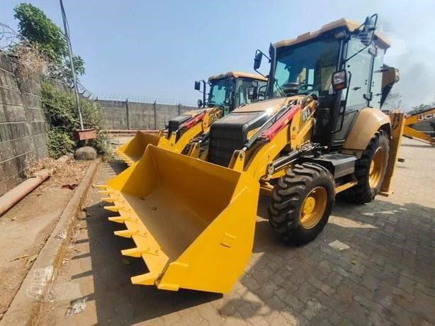 CATERPILLAR 424 - Tractopelle: photos 4 CATERPILLAR 424 - Tractopelle: photos 4