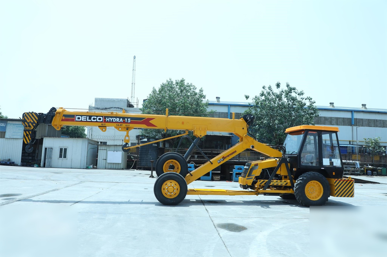 DELCO HYDRA 15 - Grue mobile: photos 4 DELCO HYDRA 15 - Grue mobile: photos 4