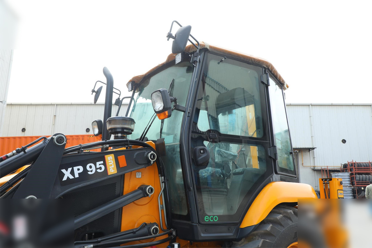 DELCO XP95 PLUS - Tractopelle: photos 4 DELCO XP95 PLUS - Tractopelle: photos 4