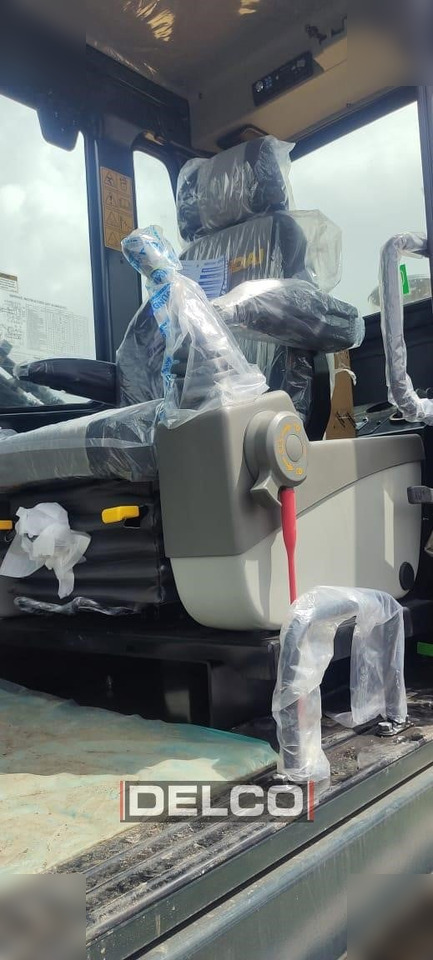 Pelle sur chenille neuf HYUNDAI ROBEX 210: photos 9 Pelle sur chenille neuf HYUNDAI ROBEX 210: photos 9