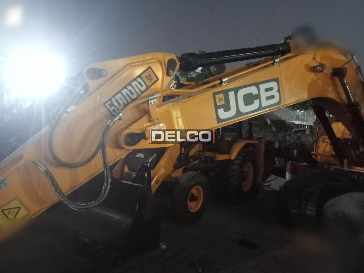 JCB 225 LC - Pelle sur chenille: photos 5 JCB 225 LC - Pelle sur chenille: photos 5