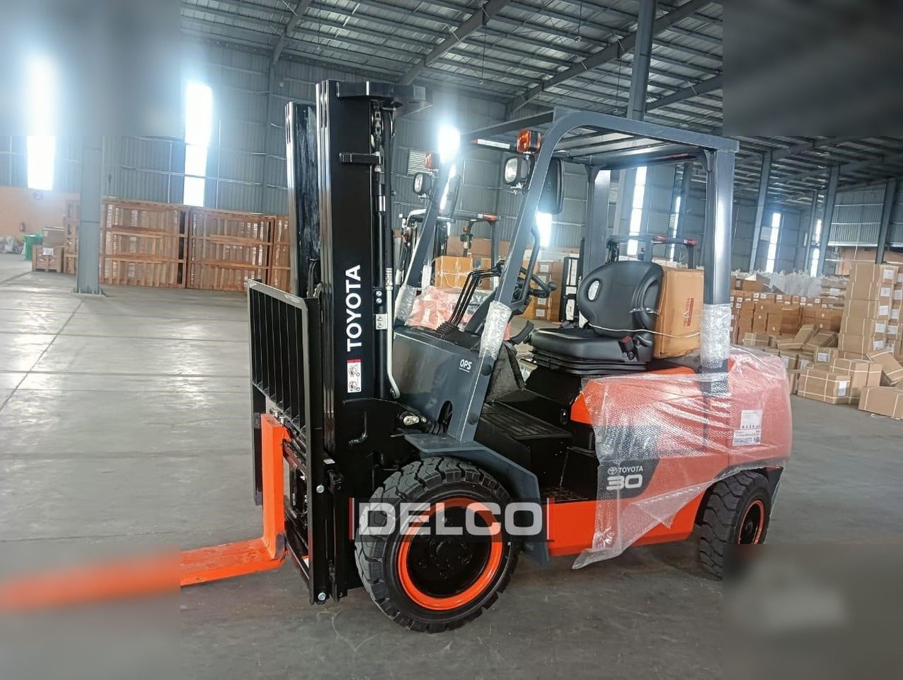 Chariot élévateur neuf TOYOTA FDZN30: photos 9