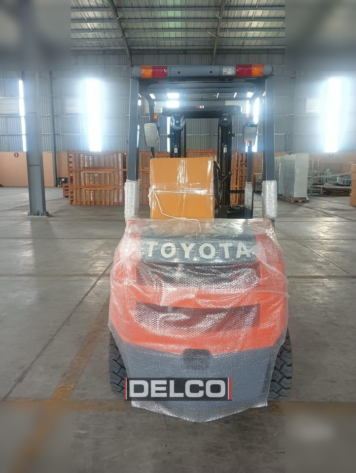 Chariot élévateur neuf TOYOTA FDZN30: photos 13