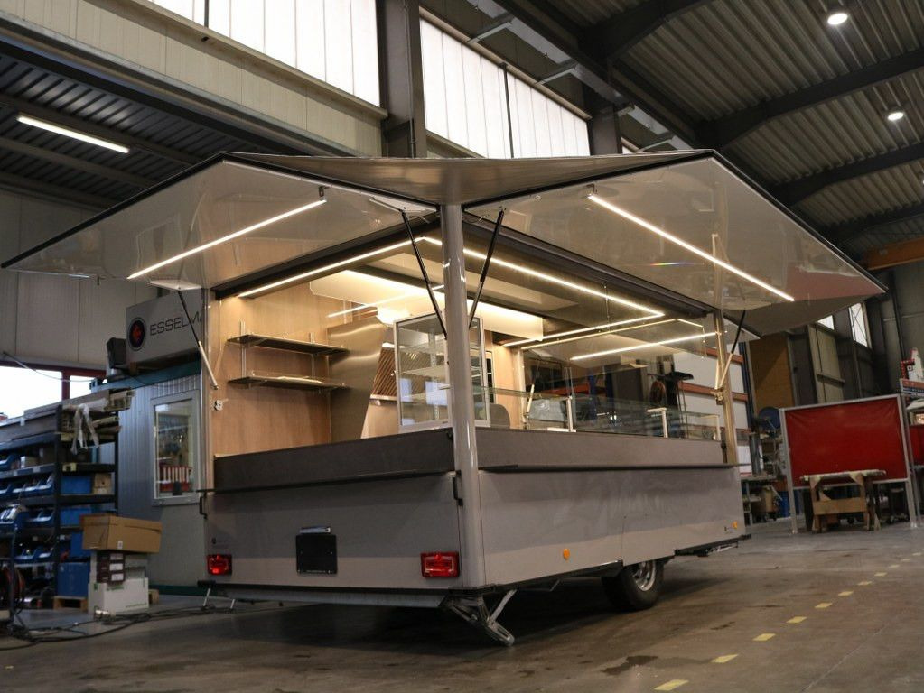 Esselmann Imbiss Foodtrailer Verkaufsanhänger - Remorque magasin: photos 3 Esselmann Imbiss Foodtrailer Verkaufsanhänger - Remorque magasin: photos 3