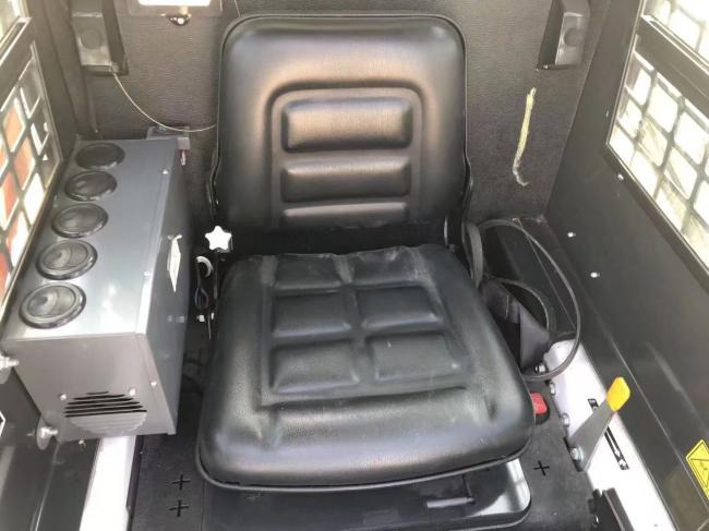 Bobcat S16 - Mini chargeuse: photos 2 Bobcat S16 - Mini chargeuse: photos 2