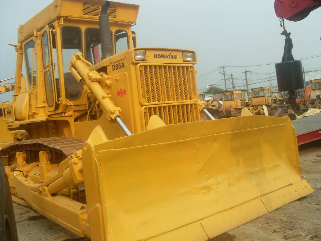 Komatsu D 85 A - Bulldozer: photos 1 Komatsu D 85 A - Bulldozer: photos 1