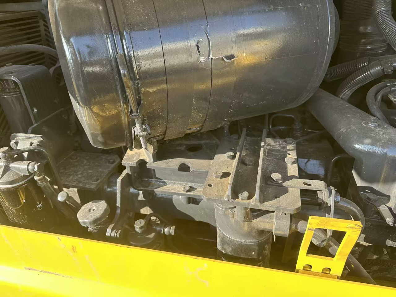 Komatsu D85E - Bulldozer: photos 3 Komatsu D85E - Bulldozer: photos 3