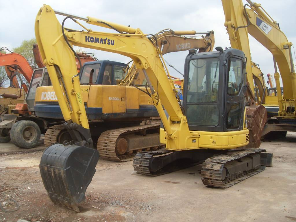 Komatsu PC55 - Mini pelle: photos 1 Komatsu PC55 - Mini pelle: photos 1