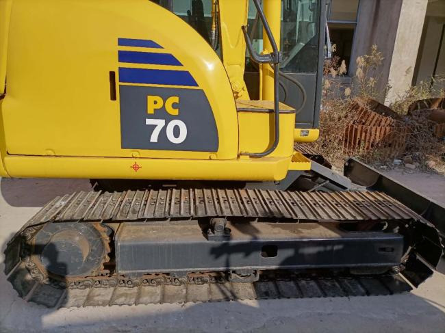 Komatsu PC70 - Mini pelle: photos 4 Komatsu PC70 - Mini pelle: photos 4