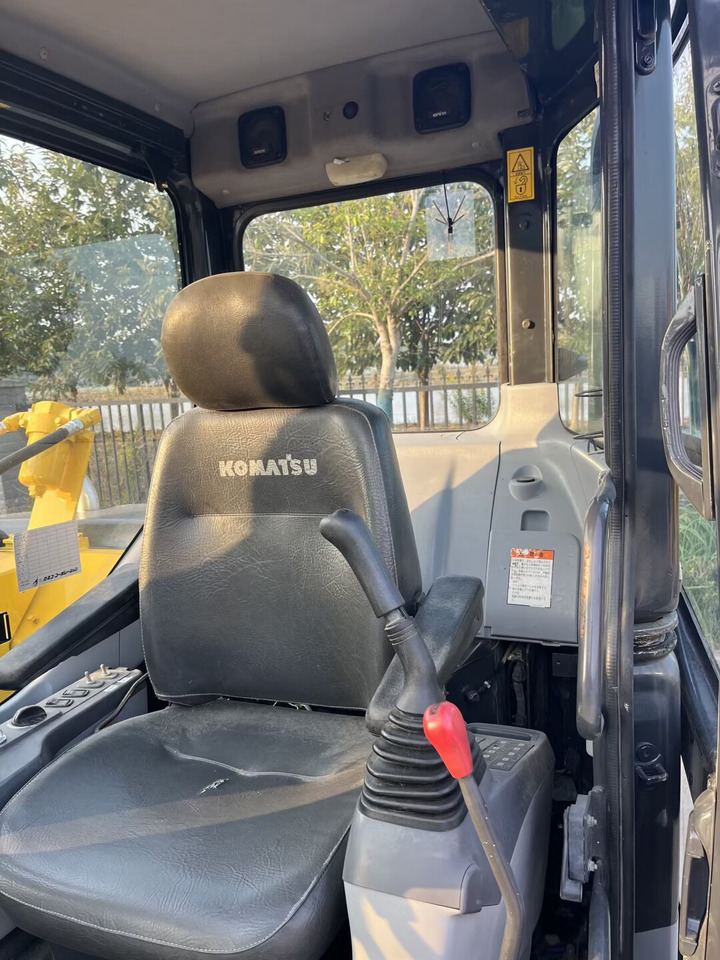 Komatsu pc78 - Pelle: photos 5 Komatsu pc78 - Pelle: photos 5