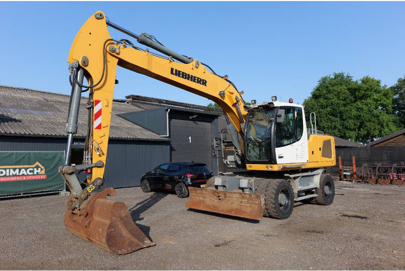 Liebherr A920 mono 21 ton! NL machine 4x4 - Pelle sur pneus: photos 5 Liebherr A920 mono 21 ton! NL machine 4x4 - Pelle sur pneus: photos 5