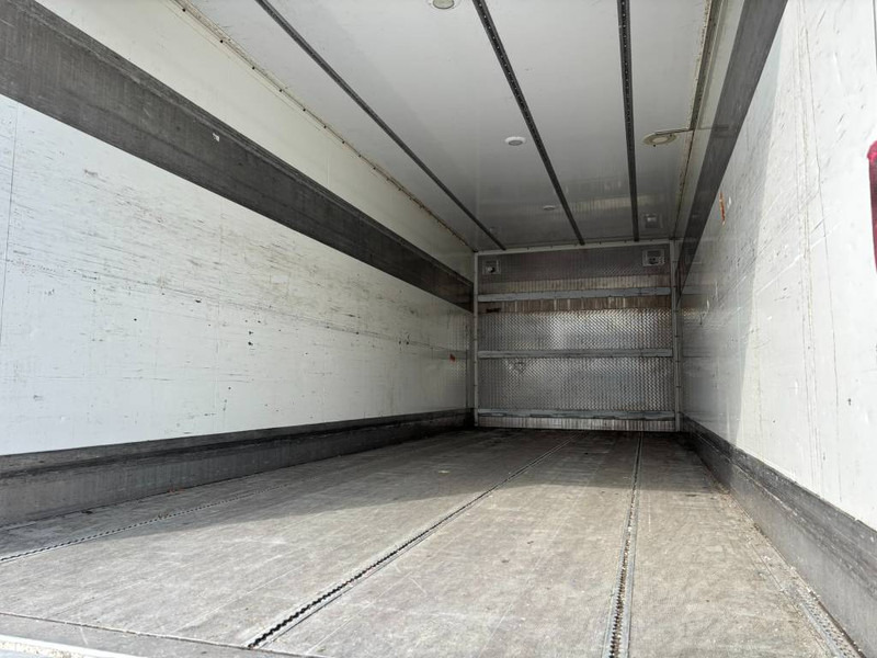 Mercedes-Benz Antos 1833 Euro6 4x2 + anhanger koffer - Camion fourgon: photos 5 Mercedes-Benz Antos 1833 Euro6 4x2 + anhanger koffer - Camion fourgon: photos 5
