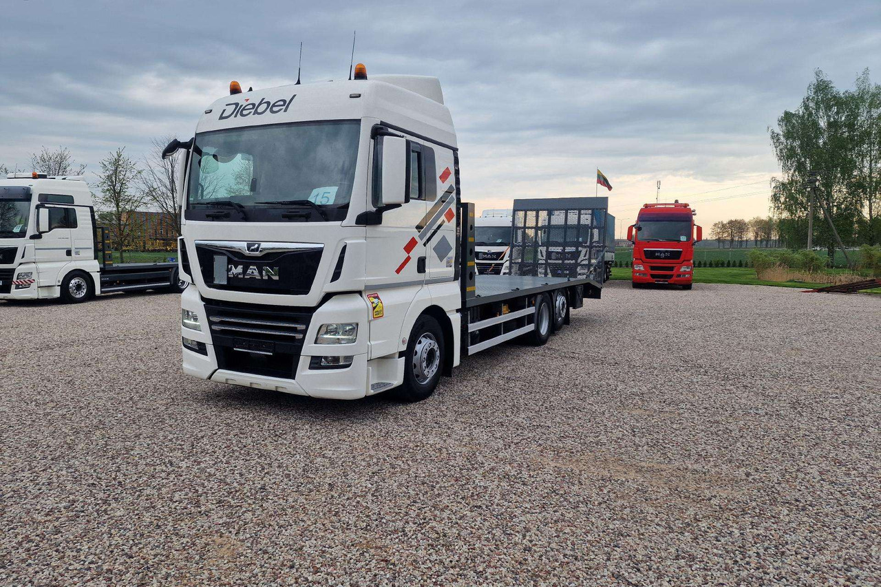 MAN TGX 26.420 - Remorqueuse: photos 2 MAN TGX 26.420 - Remorqueuse: photos 2