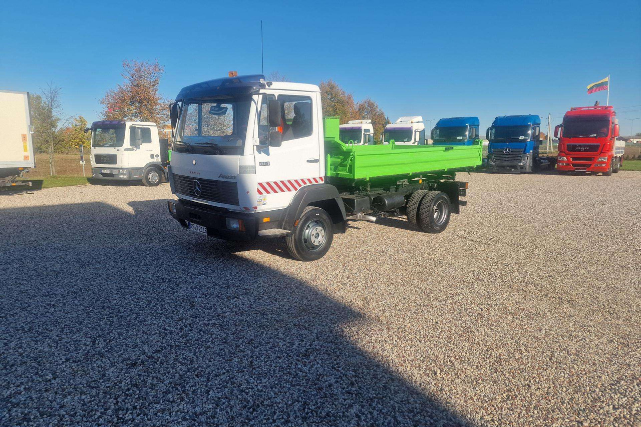 Mercedes-Benz 814 - Camion benne: photos 1 Mercedes-Benz 814 - Camion benne: photos 1