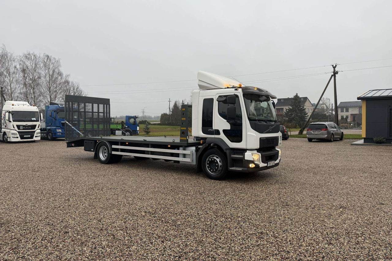 Volvo FL 250 - Camion porte-voitures: photos 3 Volvo FL 250 - Camion porte-voitures: photos 3