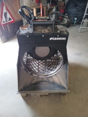 GODET CRIBLEUR CANGINI VMS57 2024 - Godet de tri: photos 3 GODET CRIBLEUR CANGINI VMS57 2024 - Godet de tri: photos 3