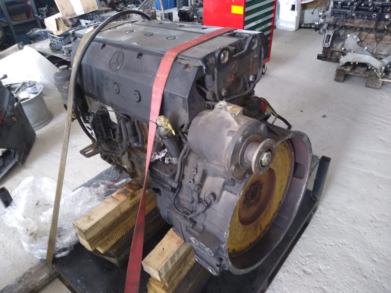 MERCEDES-BENZ om926 mp3 euro5 - Moteur pour Camion: photos 1 MERCEDES-BENZ om926 mp3 euro5 - Moteur pour Camion: photos 1