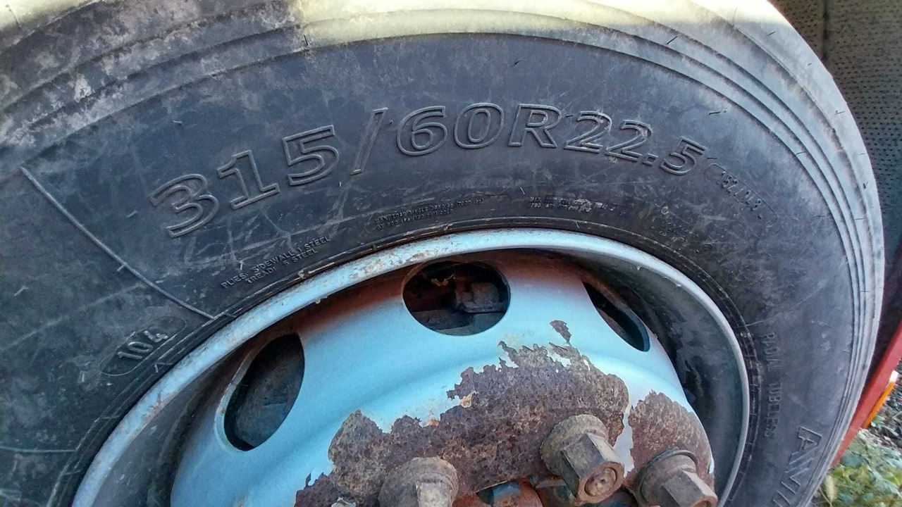 Opony kompletne do IVECO STRALIS 500 - Roue complète pour Camion: photos 3 Opony kompletne do IVECO STRALIS 500 - Roue complète pour Camion: photos 3