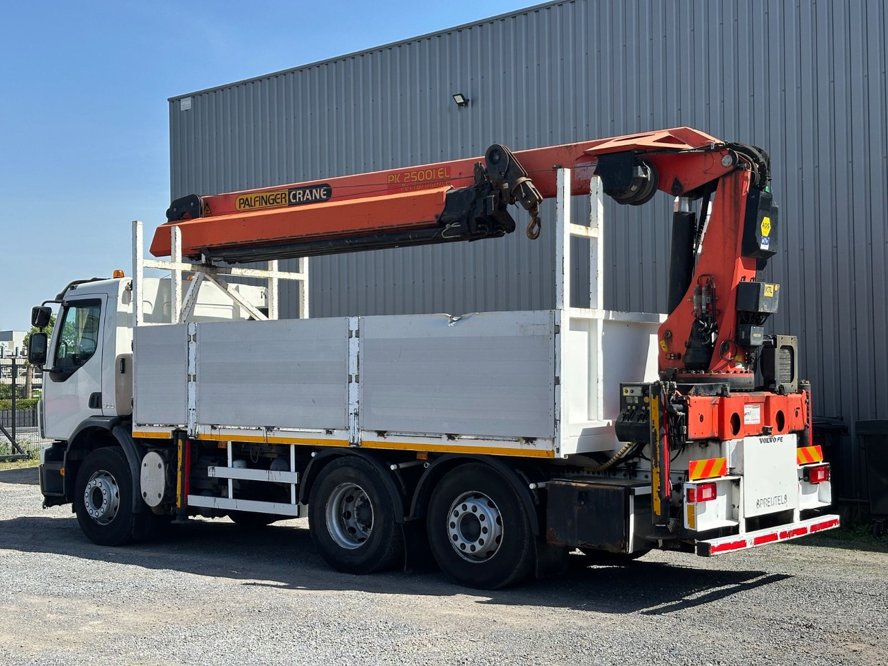 Volvo VOLVO FE 330 PALFINGER 25001 EL Performance - Camion grue: photos 5 Volvo VOLVO FE 330 PALFINGER 25001 EL Performance - Camion grue: photos 5