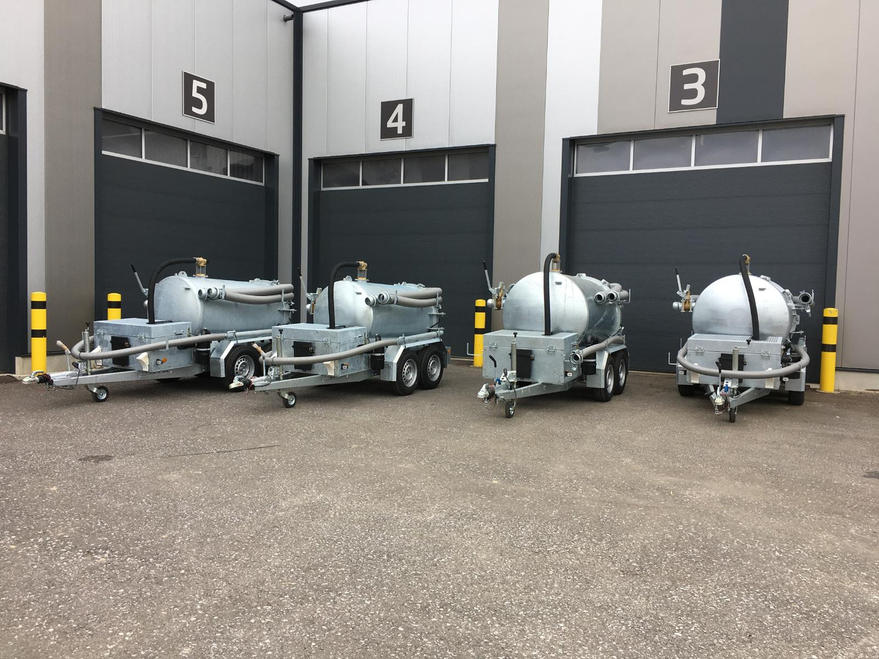 S-Vac 2200 Multi S-Vac 2200l Multi vacuum system / vacuum container - Camion hydrocureur: photos 2 S-Vac 2200 Multi S-Vac 2200l Multi vacuum system / vacuum container - Camion hydrocureur: photos 2