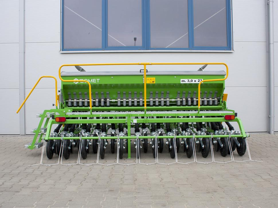 Bomet Drillmaschine / Seeder / Semoir / Seminatrice / Sembradora / Сеялка / Siewnik 3 m - Semoir: photos 2 Bomet Drillmaschine / Seeder / Semoir / Seminatrice / Sembradora / Сеялка / Siewnik 3 m - Semoir: photos 2