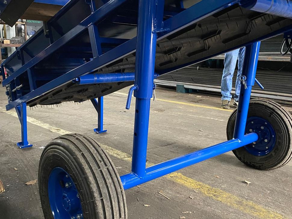 Matériel pomme de terre neuf ROLMET Vorratsbunker / Receiving hopper / Trémie de réception / Cesto di ricezione / Tolva receptora de rodillo / Приёмная корзина / Kosz przyjęciowy KP-1: photos 16 Matériel pomme de terre neuf ROLMET Vorratsbunker / Receiving hopper / Trémie de réception / Cesto di ricezione / Tolva receptora de rodillo / Приёмная корзина / Kosz przyjęciowy KP-1: photos 16