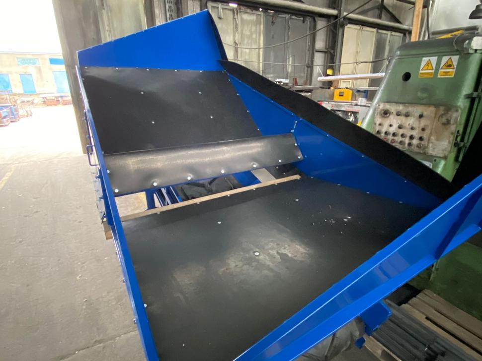 Matériel pomme de terre neuf ROLMET Vorratsbunker / Receiving hopper / Trémie de réception / Cesto di ricezione / Tolva receptora de rodillo / Приёмная корзина / Kosz przyjęciowy KP-1: photos 10 Matériel pomme de terre neuf ROLMET Vorratsbunker / Receiving hopper / Trémie de réception / Cesto di ricezione / Tolva receptora de rodillo / Приёмная корзина / Kosz przyjęciowy KP-1: photos 10