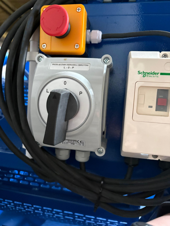 Équipement de traitement post-récolte neuf Rolmet Trommelwaschmaschine / Vegetables washing / Machine Laveuse de légume / Lavatrice agroalimentare / Lavadora de verduras / Барабанная мойка / Płuczka bębnowa PB-1: photos 9 Équipement de traitement post-récolte neuf Rolmet Trommelwaschmaschine / Vegetables washing / Machine Laveuse de légume / Lavatrice agroalimentare / Lavadora de verduras / Барабанная мойка / Płuczka bębnowa PB-1: photos 9