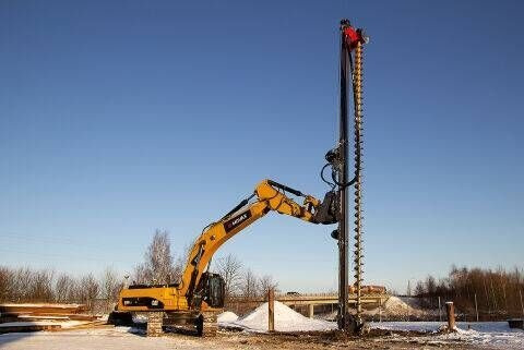 Movax (Мовакс) PA-50 - Mât de battage: photos 1 Movax (Мовакс) PA-50 - Mât de battage: photos 1