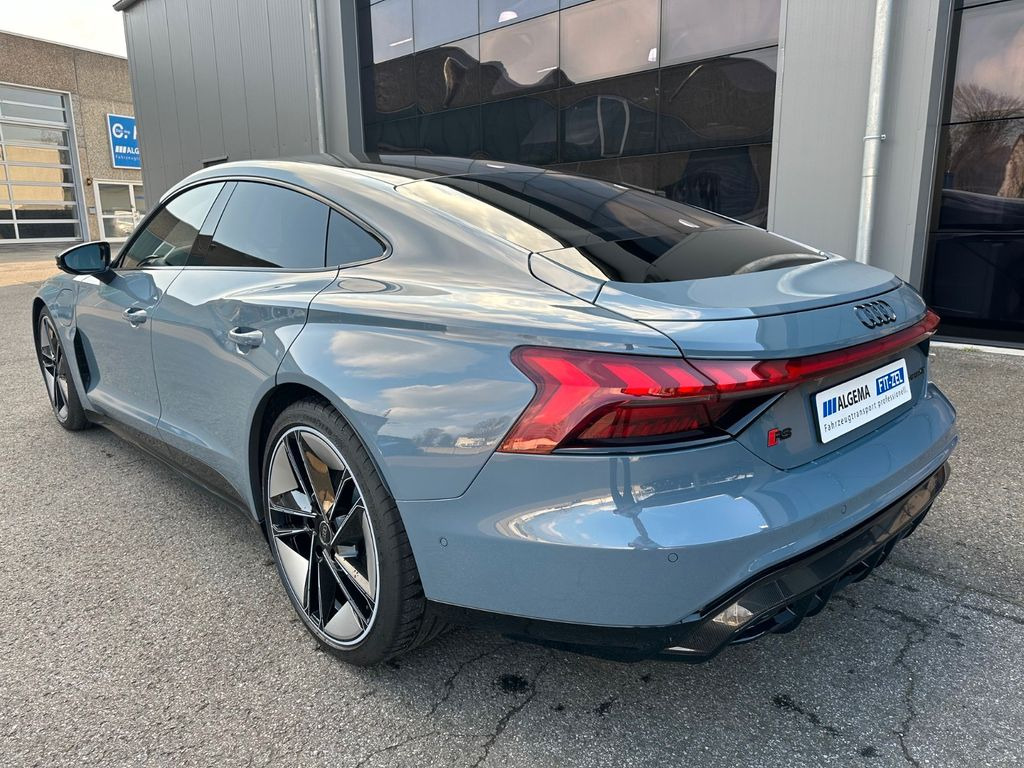 Audi e-tron GT RS quattro CARBON, EXCLUSIVE - Voiture: photos 3 Audi e-tron GT RS quattro CARBON, EXCLUSIVE - Voiture: photos 3