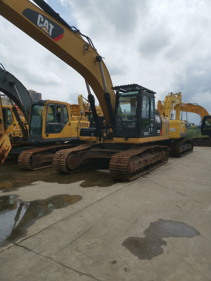 CATERPILLAR 329D - Pelle sur chenille: photos 1 CATERPILLAR 329D - Pelle sur chenille: photos 1