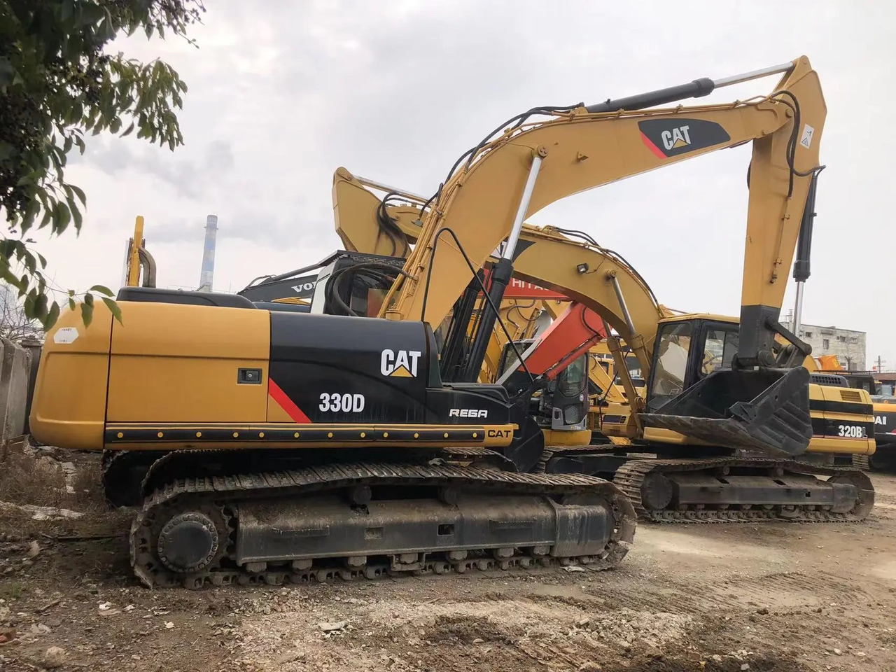 CATERPILLAR 330D - Pelle sur chenille: photos 1 CATERPILLAR 330D - Pelle sur chenille: photos 1