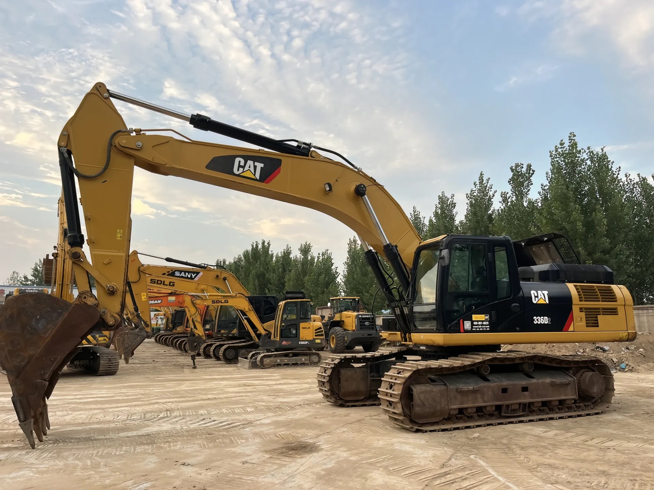 CATERPILLAR 336D2 - Pelle sur chenille: photos 2 CATERPILLAR 336D2 - Pelle sur chenille: photos 2