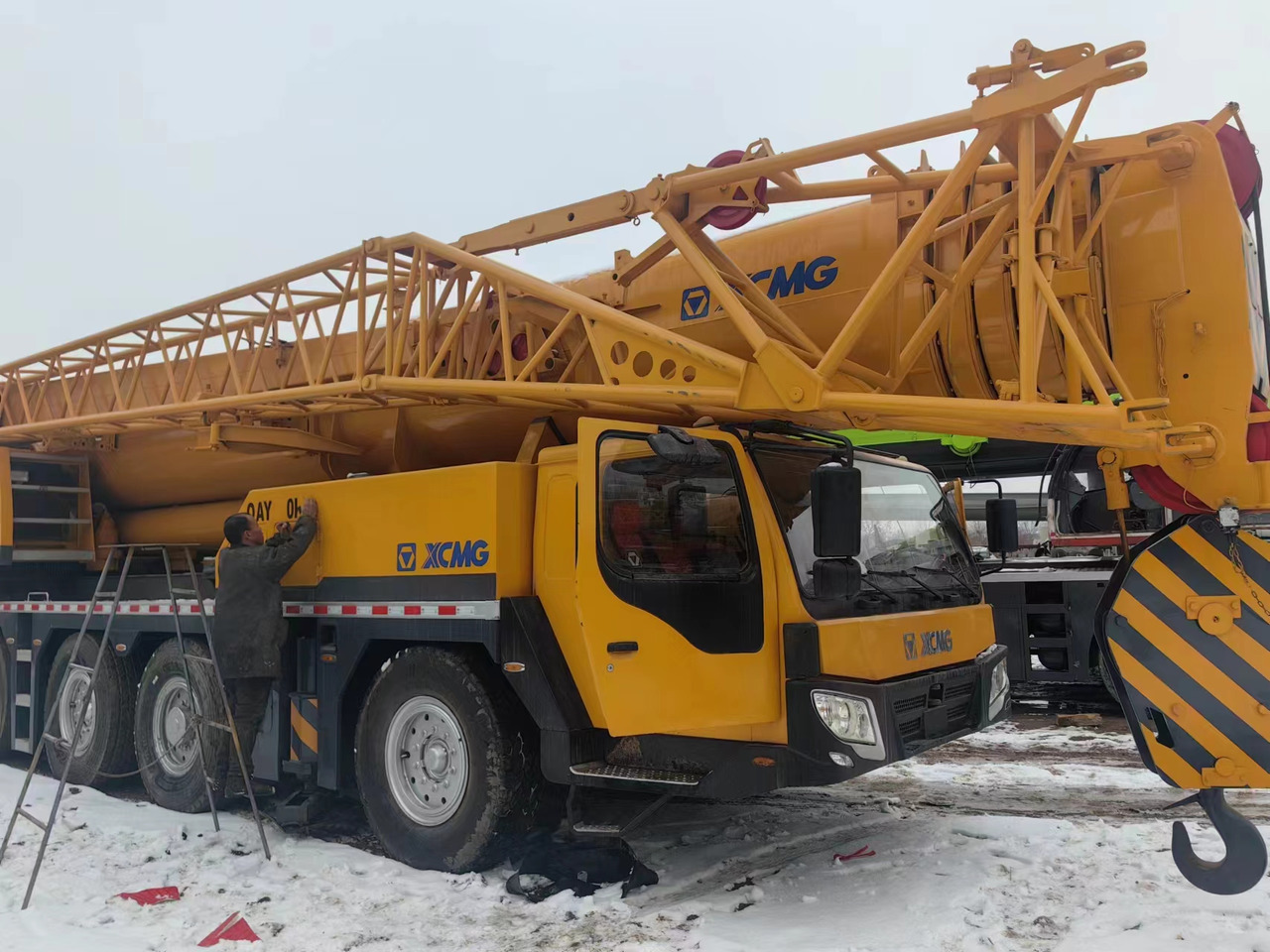 XCMG QAY200K Heavy Duty Performance! - Grue mobile: photos 2 XCMG QAY200K Heavy Duty Performance! - Grue mobile: photos 2