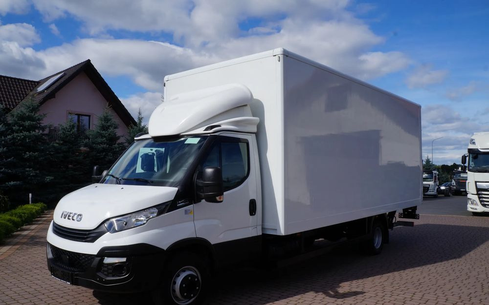 Iveco DAILY 72c18  Automat HI-MATIC Kontener 6 m 117 tys km Wzorowy Stan - Camion fourgon: photos 2 Iveco DAILY 72c18  Automat HI-MATIC Kontener 6 m 117 tys km Wzorowy Stan - Camion fourgon: photos 2