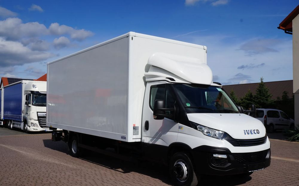 Iveco DAILY 72c18  Automat HI-MATIC Kontener 6 m 117 tys km Wzorowy Stan - Camion fourgon: photos 1 Iveco DAILY 72c18  Automat HI-MATIC Kontener 6 m 117 tys km Wzorowy Stan - Camion fourgon: photos 1