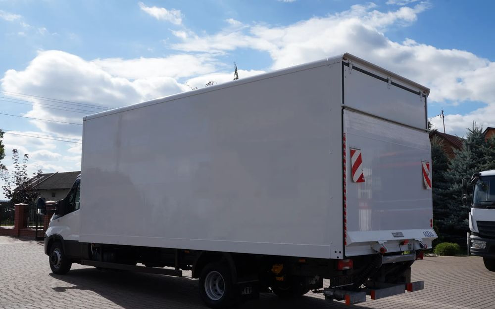 Iveco DAILY 72c18  Automat HI-MATIC Kontener 6 m 117 tys km Wzorowy Stan - Camion fourgon: photos 5 Iveco DAILY 72c18  Automat HI-MATIC Kontener 6 m 117 tys km Wzorowy Stan - Camion fourgon: photos 5