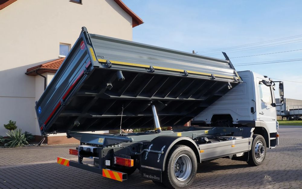 Mercedes-Benz ATEGO 1518 EURO 5 WYWROTKA 3 STRONNA KIPER 1524 - Camion benne: photos 5 Mercedes-Benz ATEGO 1518 EURO 5 WYWROTKA 3 STRONNA KIPER 1524 - Camion benne: photos 5