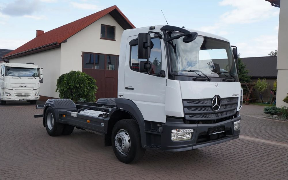 Mercedes-Benz ATEGO 1621 EURO 6 MANUAL RAMA DO ZABUDOWY 16.000 KG ATEGO 1623 1624 - Châssis cabine: photos 3 Mercedes-Benz ATEGO 1621 EURO 6 MANUAL RAMA DO ZABUDOWY 16.000 KG ATEGO 1623 1624 - Châssis cabine: photos 3