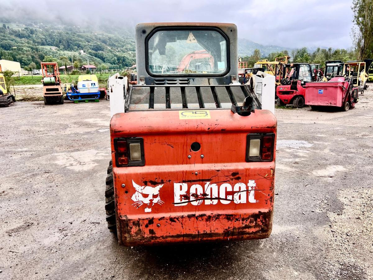 Bobcat S130 Chargeuse Compact - Mini chargeuse: photos 5 Bobcat S130 Chargeuse Compact - Mini chargeuse: photos 5