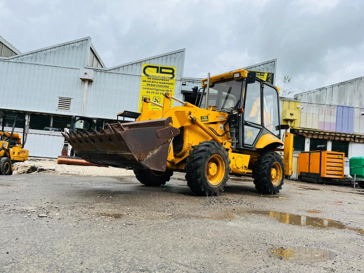 JCB Tractopelle 2CX 5.2T (NET DE TVA) - Tractopelle: photos 1 JCB Tractopelle 2CX 5.2T (NET DE TVA) - Tractopelle: photos 1
