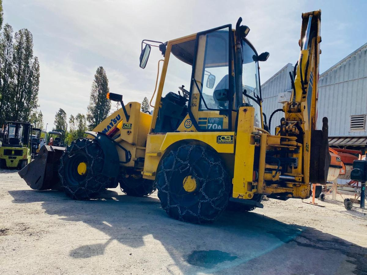 KOMATSU Tractopelle WB70 (NET DE TVA) - Tractopelle: photos 3 KOMATSU Tractopelle WB70 (NET DE TVA) - Tractopelle: photos 3