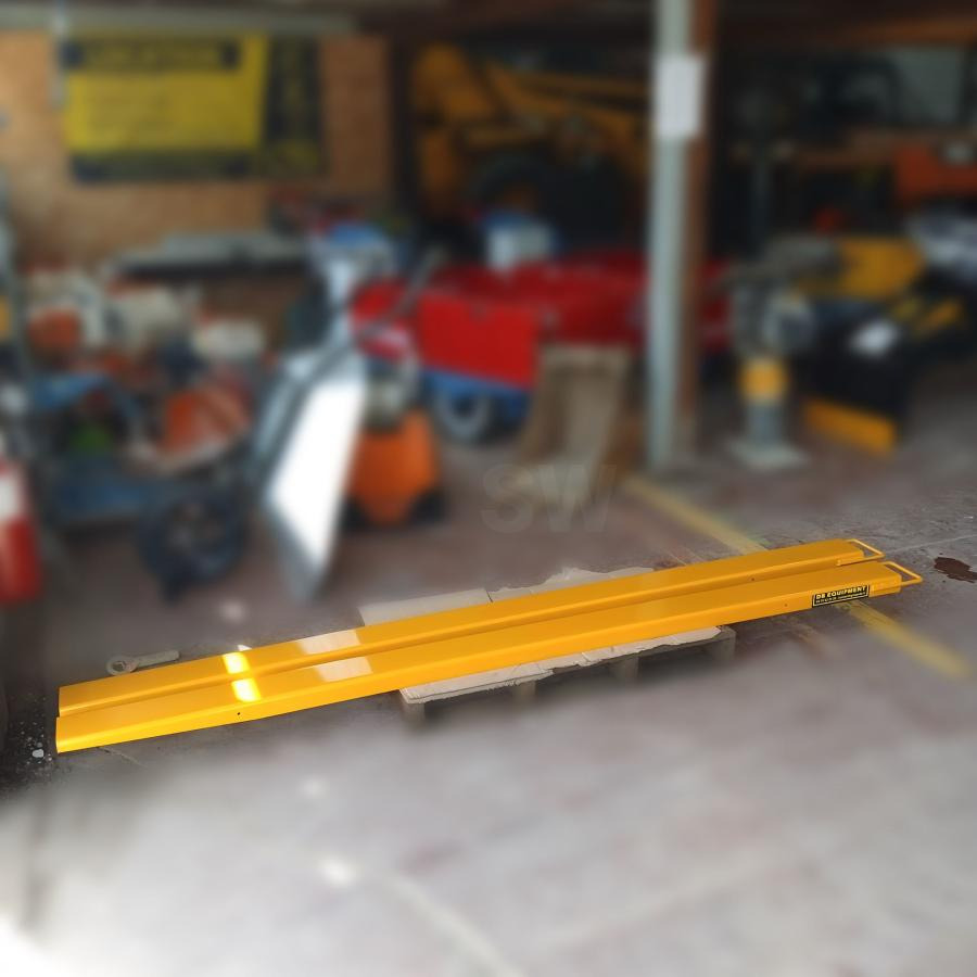 RALLONGES DE FOURCHES 1 PAIRE NEUVE - Fourches pour Matériel de manutention: photos 3 RALLONGES DE FOURCHES 1 PAIRE NEUVE - Fourches pour Matériel de manutention: photos 3