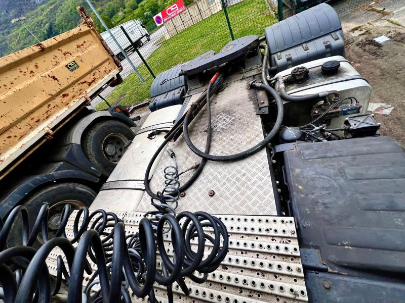 Tracteur routier MAN TGA 18.530 avec hydraulique benne: photos 8