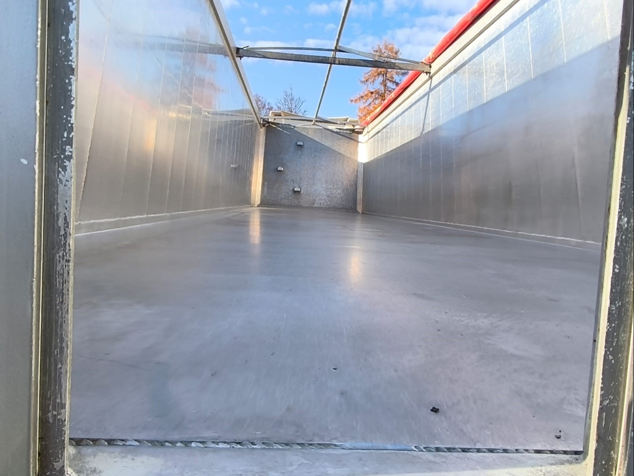 Semi-remorque benne BODEX KIS3B KIS3WA: photos 12 Semi-remorque benne BODEX KIS3B KIS3WA: photos 12