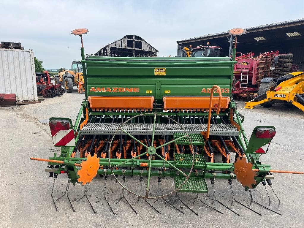 Amazone KE303-170 c/w AD303 Super Box Drill - Combiné de semis: photos 5 Amazone KE303-170 c/w AD303 Super Box Drill - Combiné de semis: photos 5