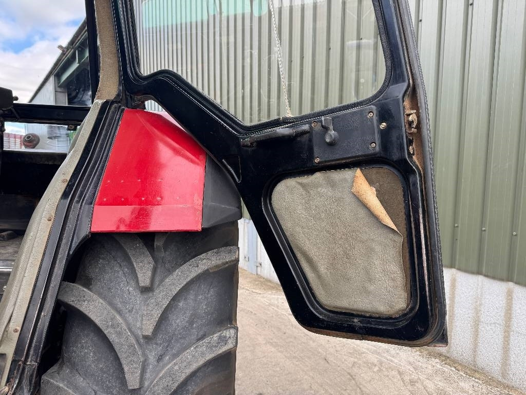 Tracteur agricole Case IH International 1056XL: photos 18