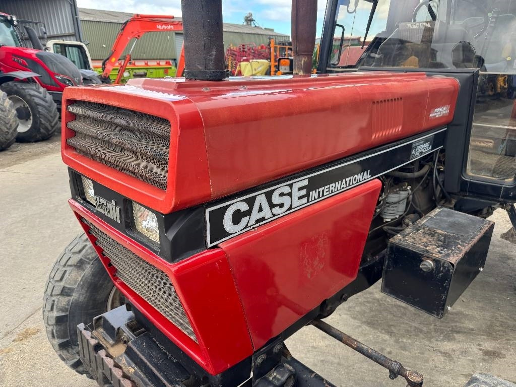 Tracteur agricole Case IH International 1056XL: photos 15