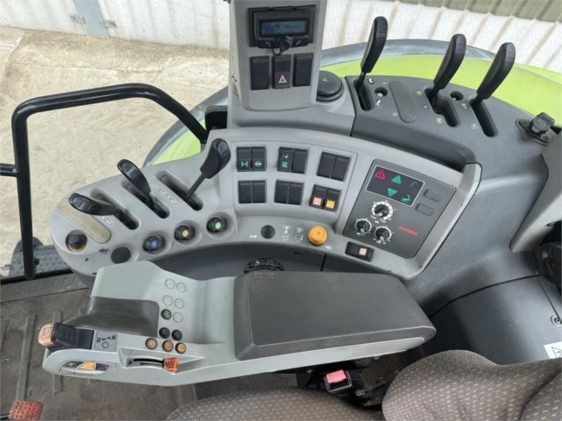 Claas Claas Axion 810 Tractor  en crédit-bail Claas Claas Axion 810 Tractor: photos 16